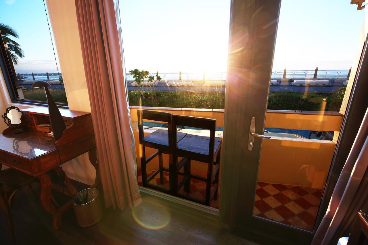 Slow Living Seaview B&B Hualien City Exterior photo